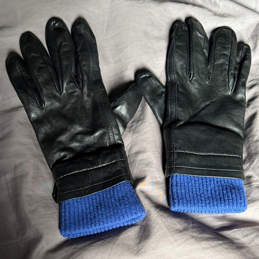 Black Leather Gloves with Blue Cuffs